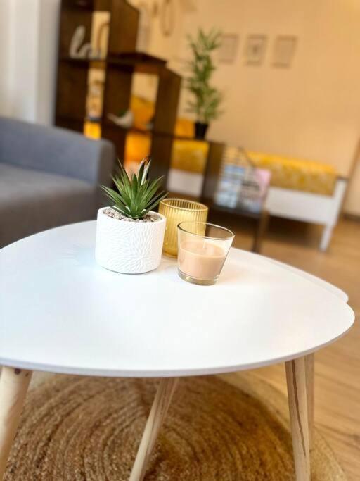 Appartement Neuf Entierement Equipe Proche Centre Amiens Esterno foto