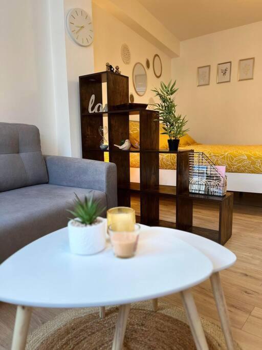 Appartement Neuf Entierement Equipe Proche Centre Amiens Esterno foto