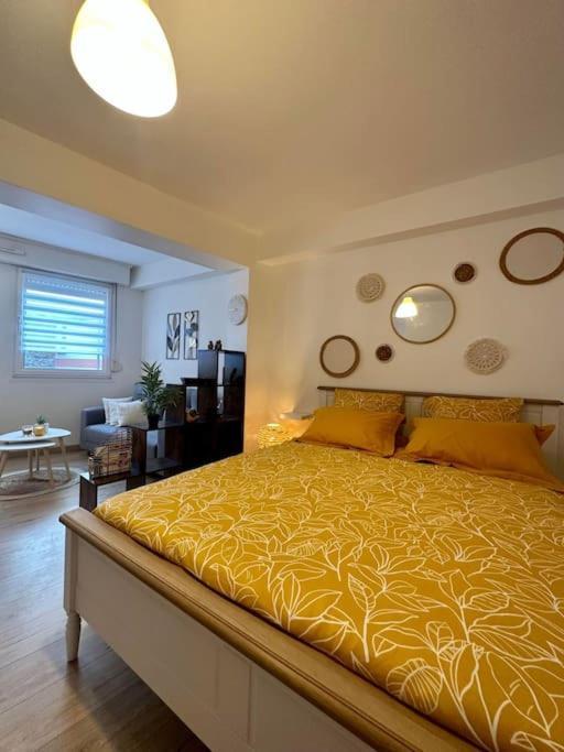 Appartement Neuf Entierement Equipe Proche Centre Amiens Esterno foto