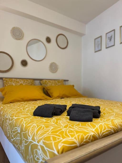 Appartement Neuf Entierement Equipe Proche Centre Amiens Esterno foto